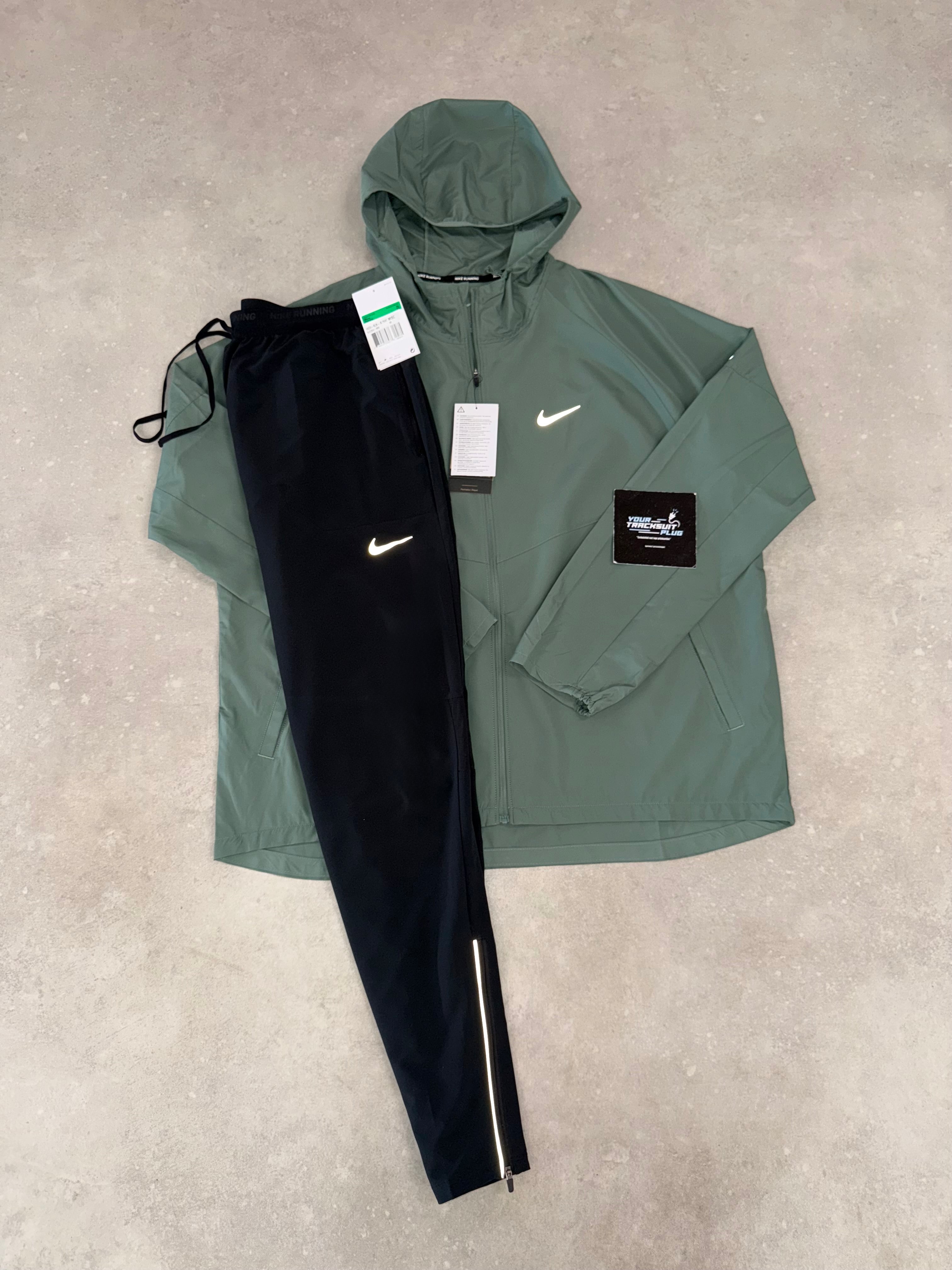 NIKE MILER BLACK & GREEN TRACKSUIT