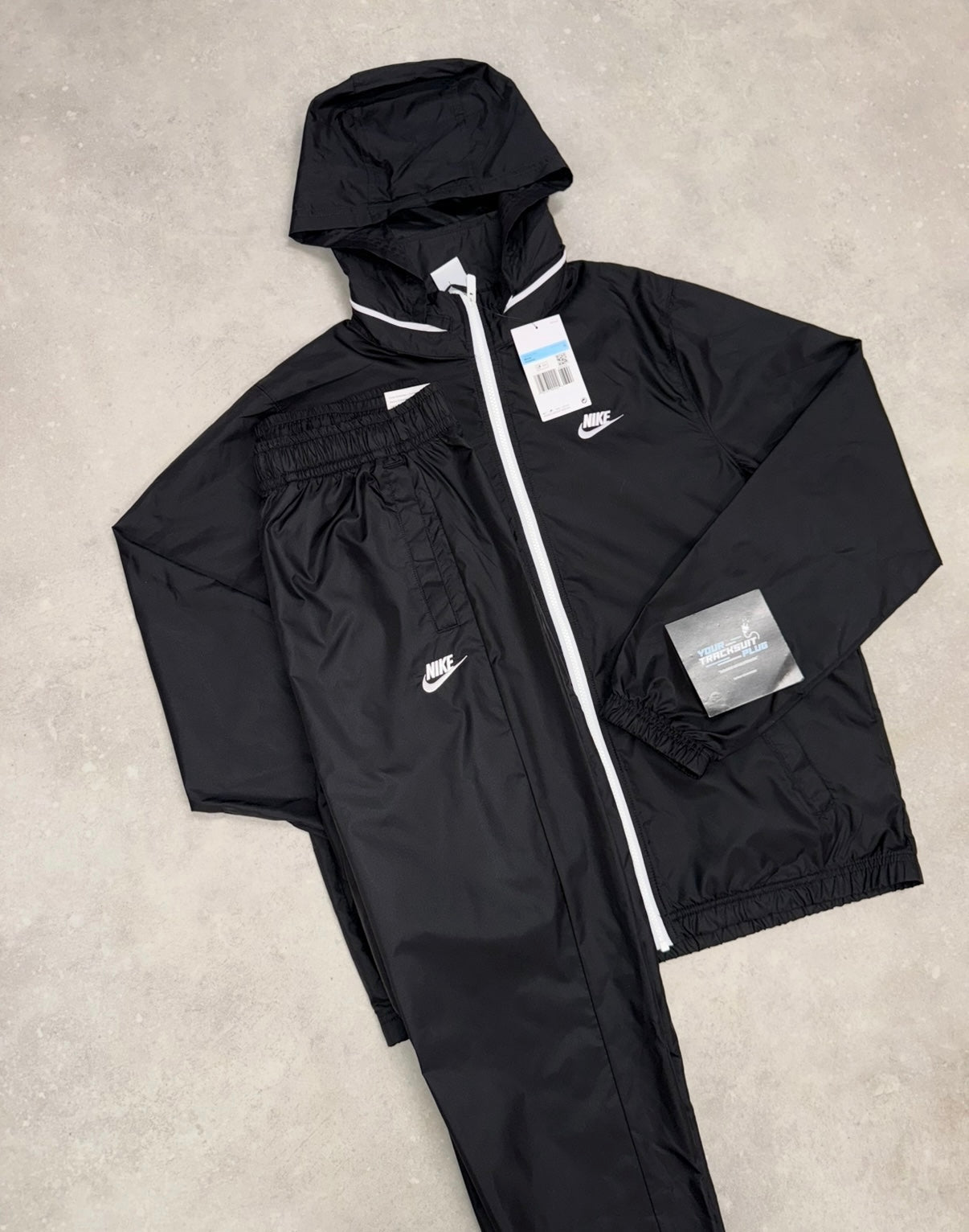NIKE TRACKSUIT BLACK