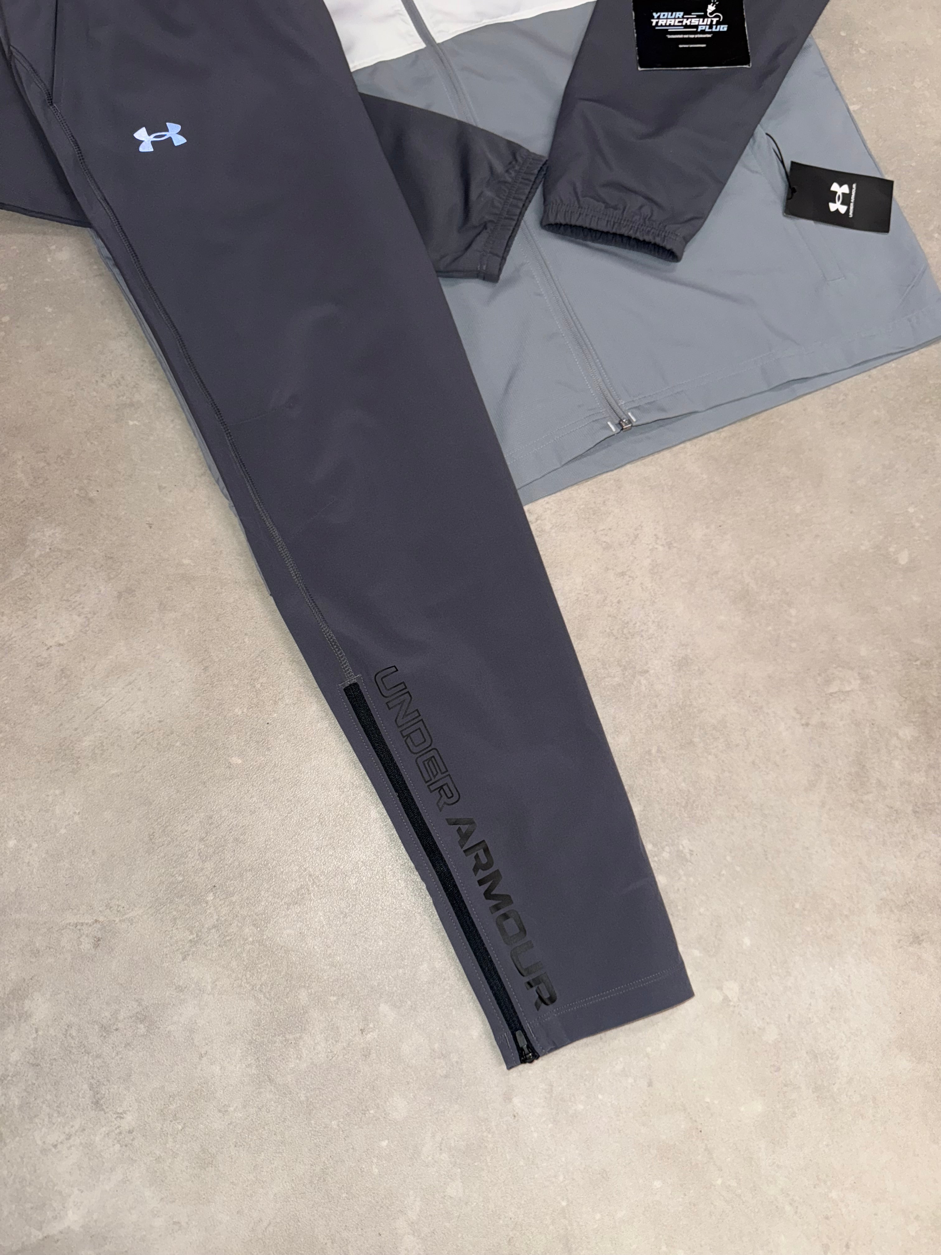UNDER ARMOUR TRACKSUIT // LIMITED EDITION