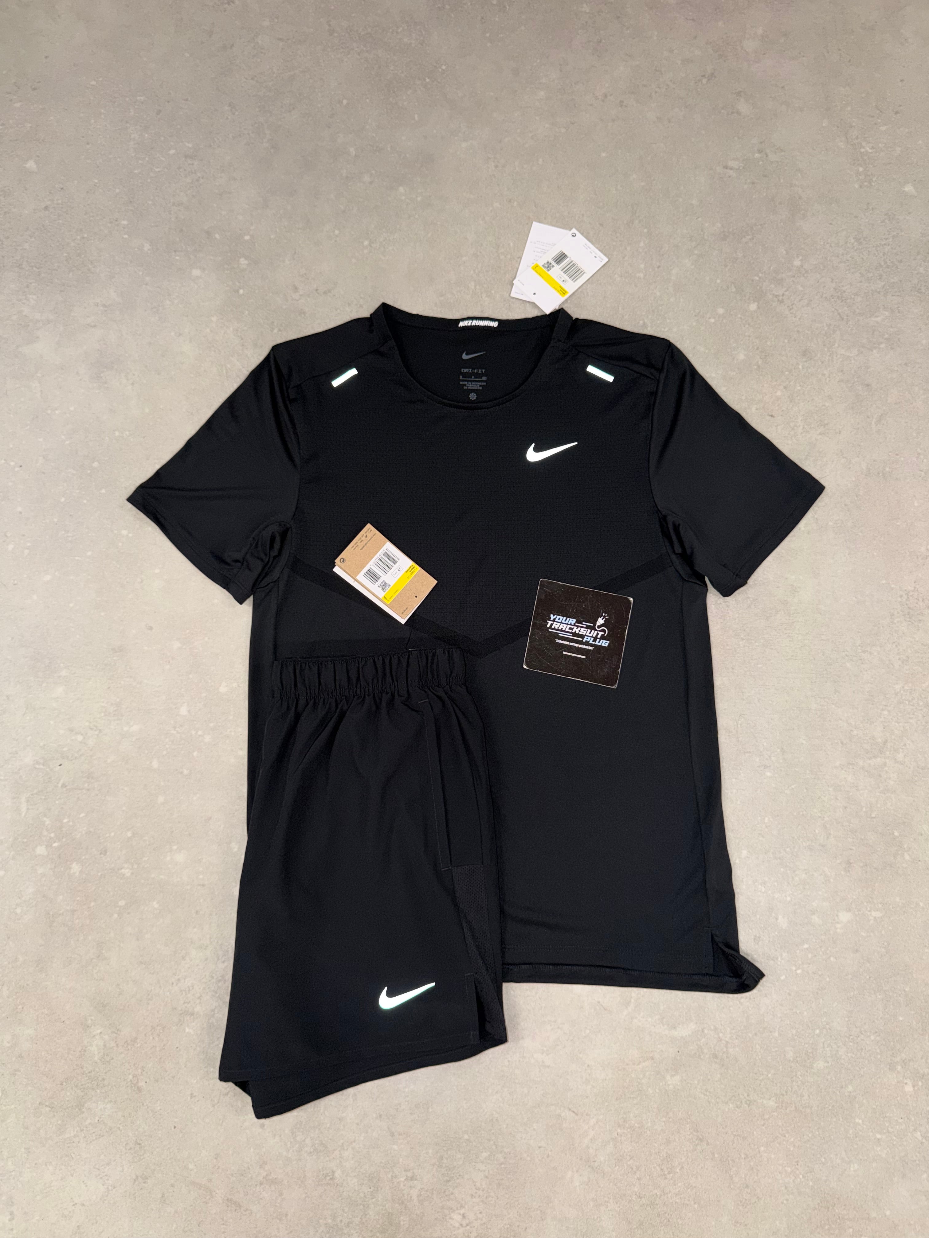 NIKE BLACK ON BLACK // SUMMER SET