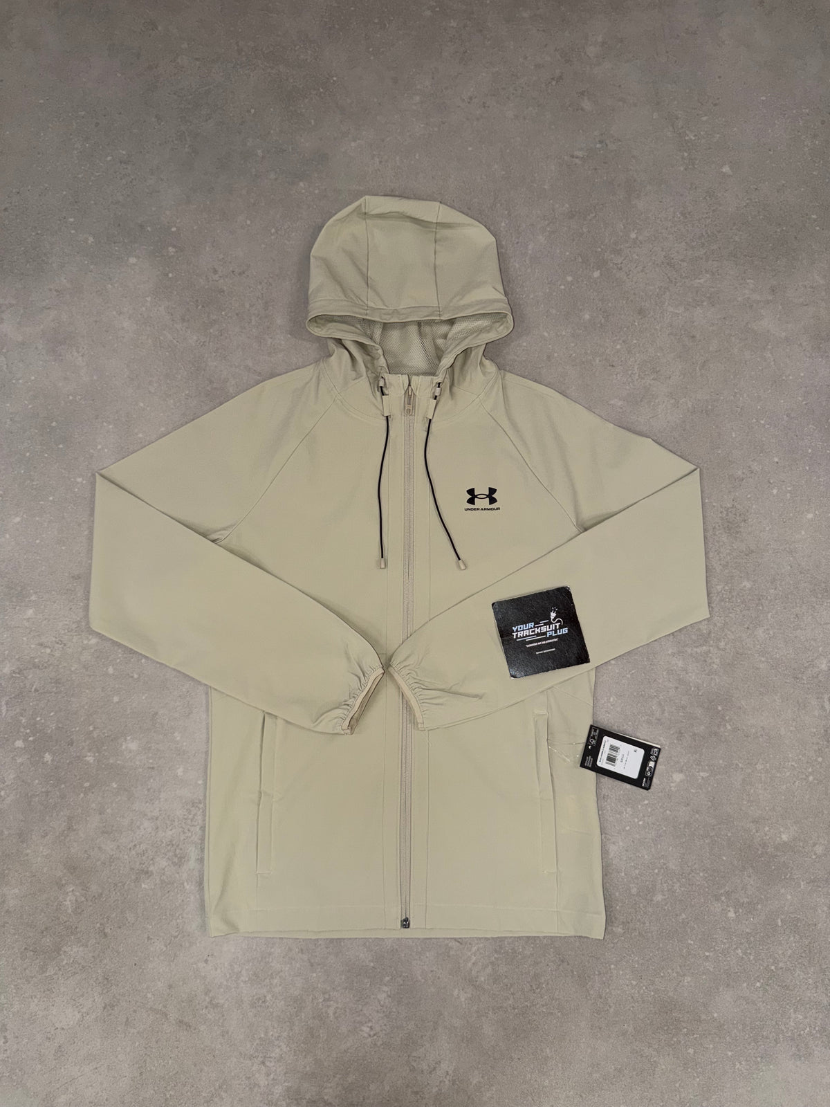 UNDER ARMOUR TRACKSUIT BEIGE // THE LATEST
