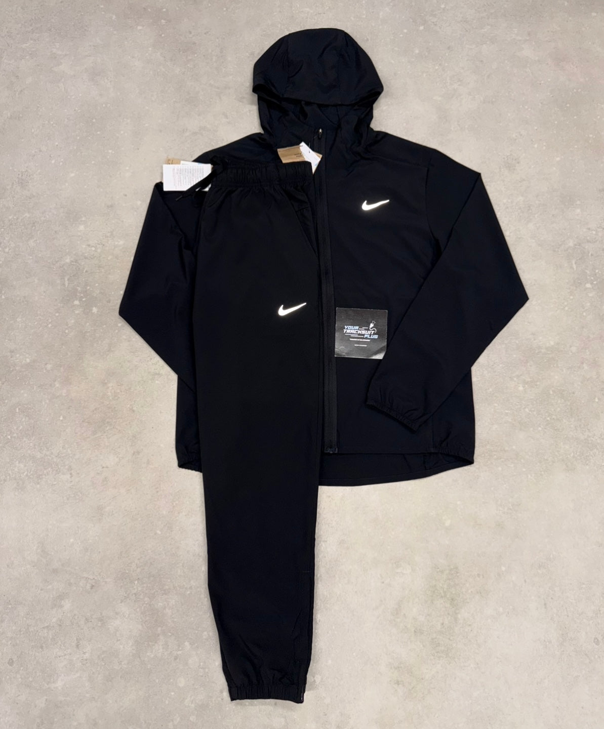 NIKE TRACKSUIT BLACK