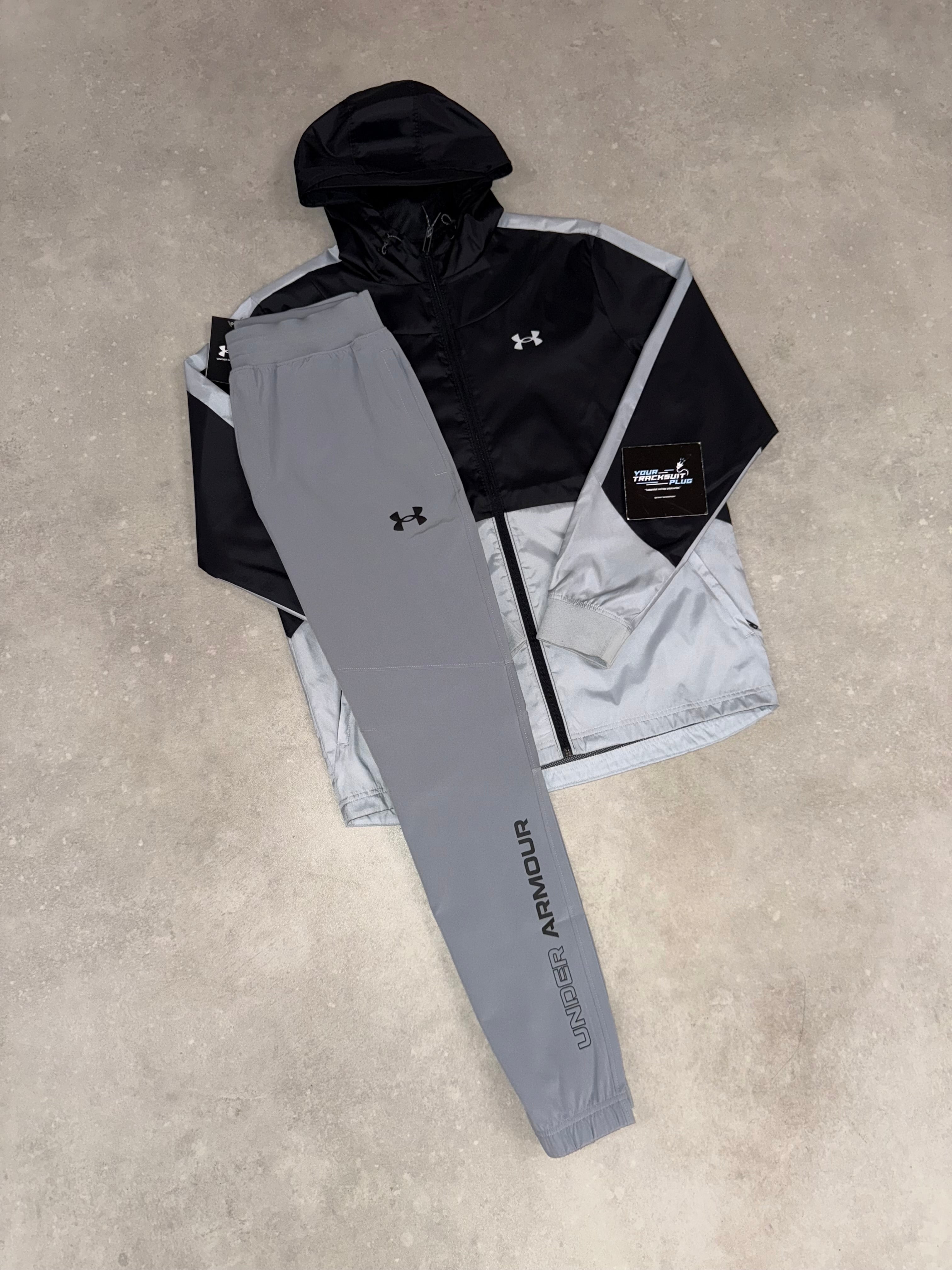 UNDER ARMOUR TRACKSUIT // LIMITED EDITION