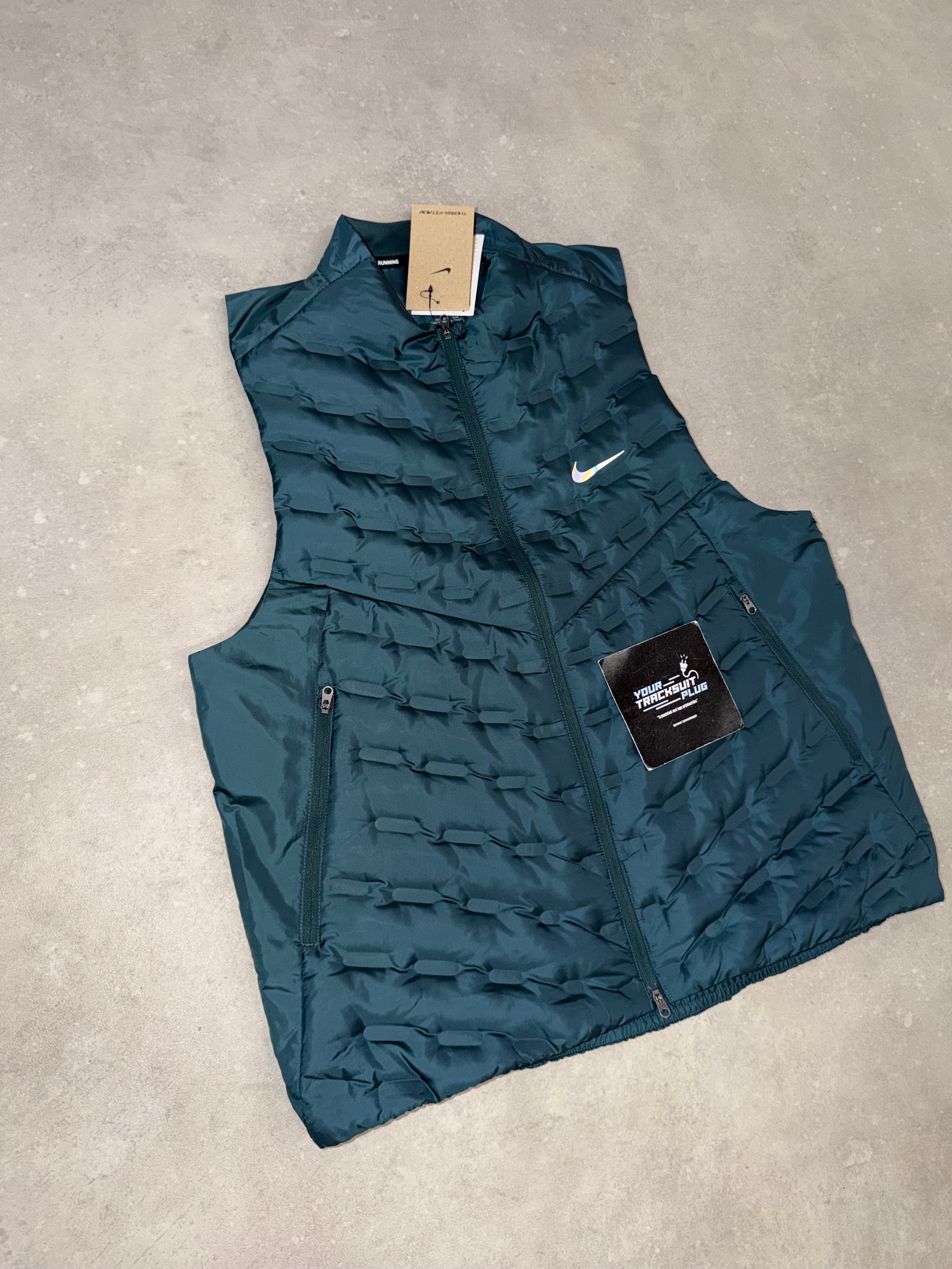 NIKE BORYWARMER // LIMITED EDITION