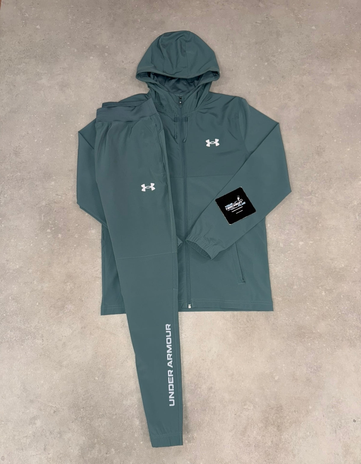 UNDER ARMOUR TRACKSUIT // LIMITED EDITION