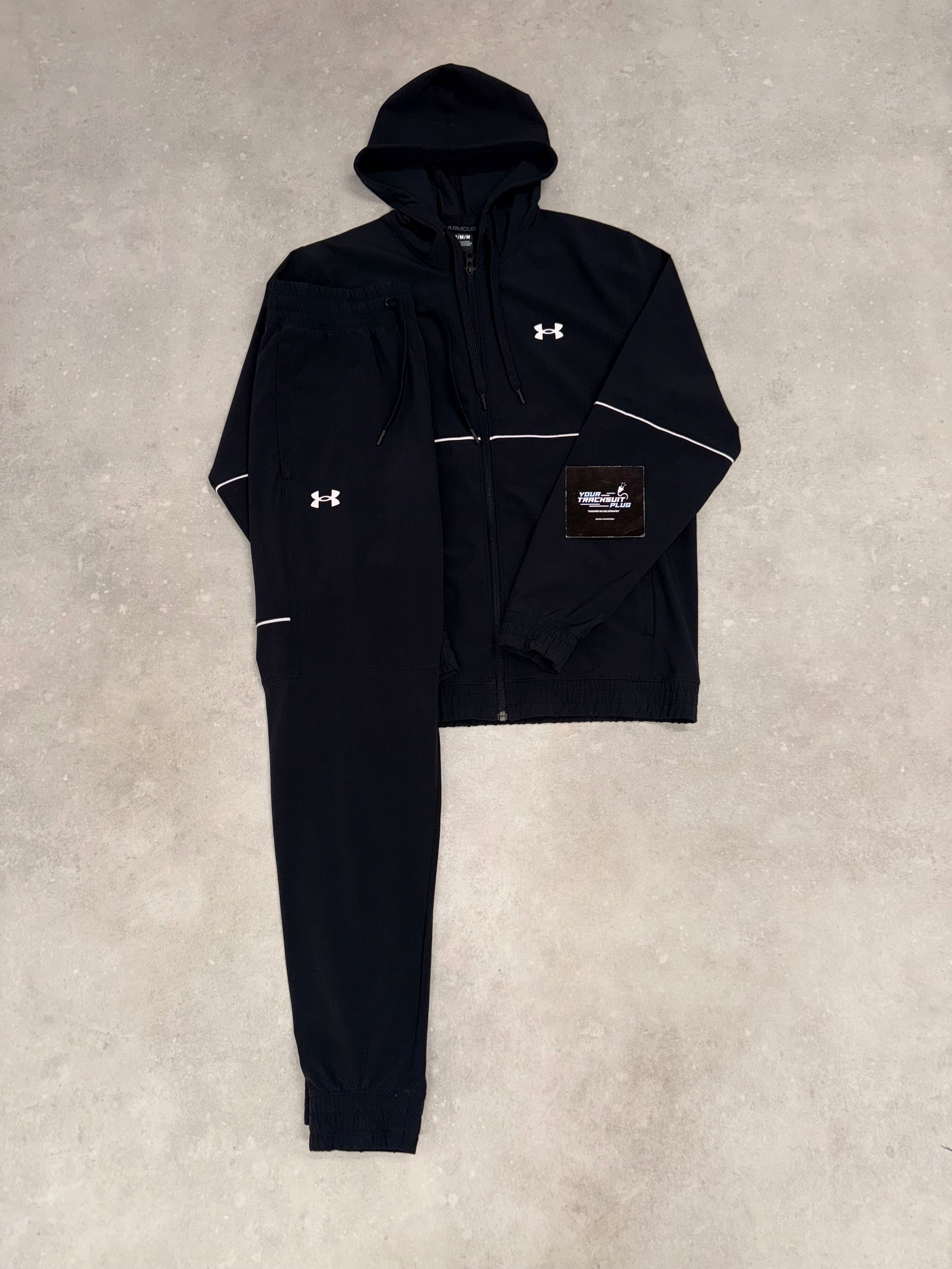 UNDER ARMOUR TRACKSUIT // LIMITED EDITION