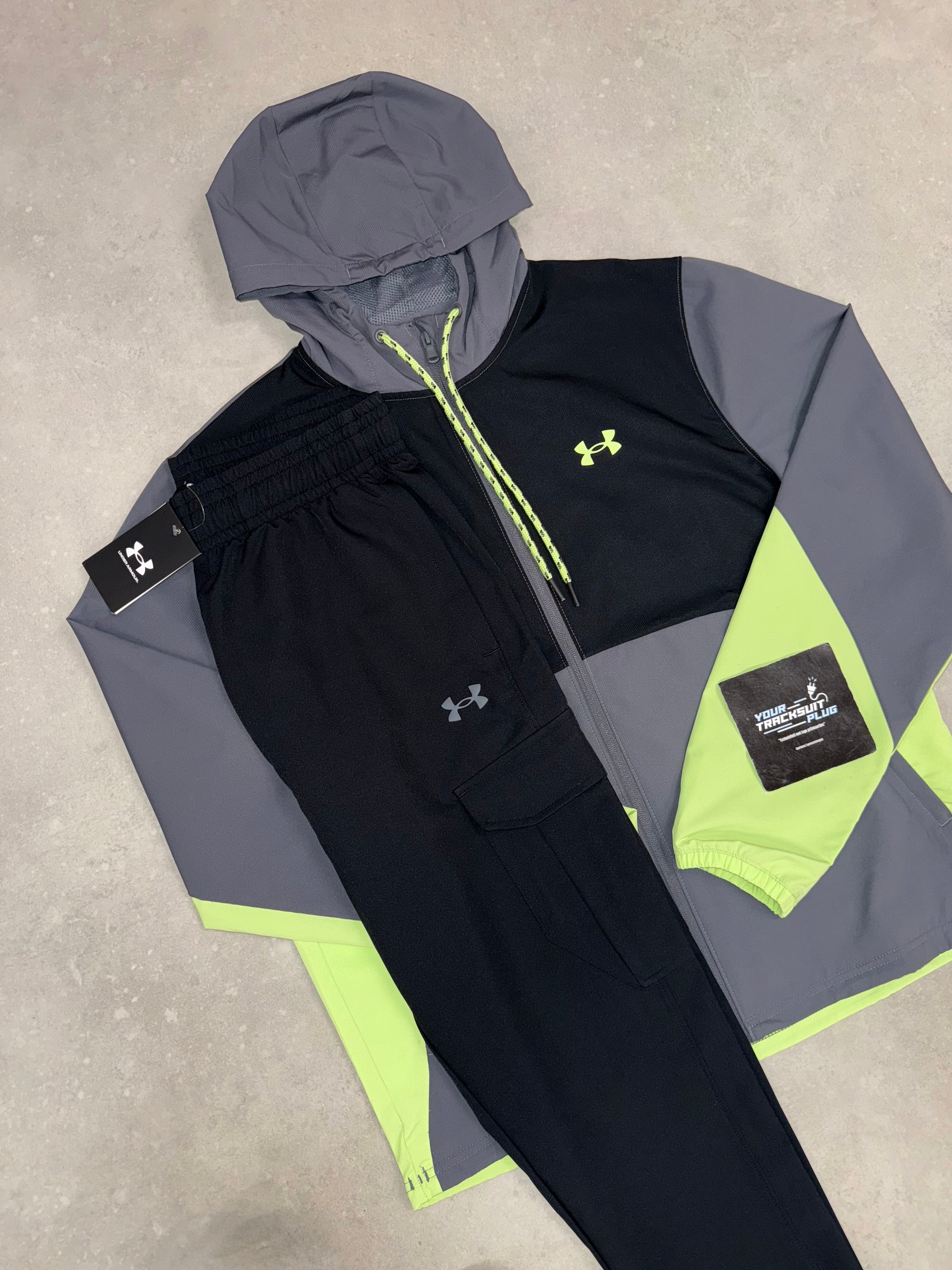 UNDER ARMOUR TRACKSUIT // LIMITED EDITION CARGO