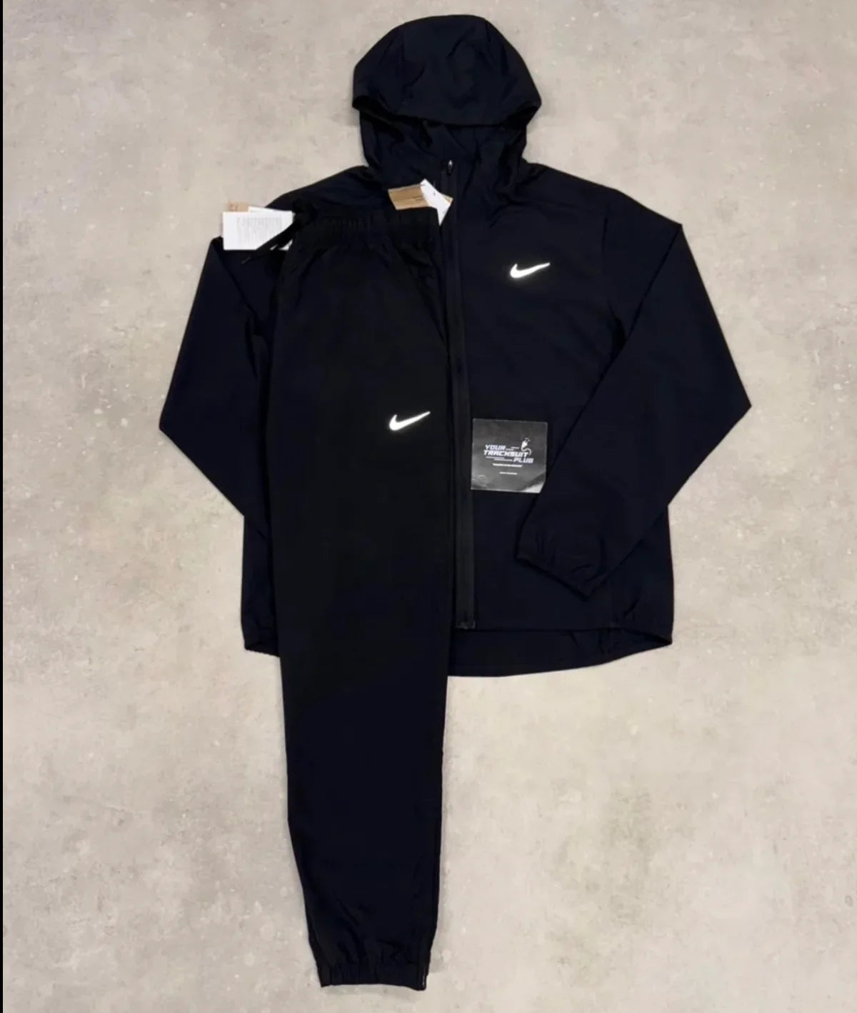 NIKE TRACKSUIT BLACK ON BLACK