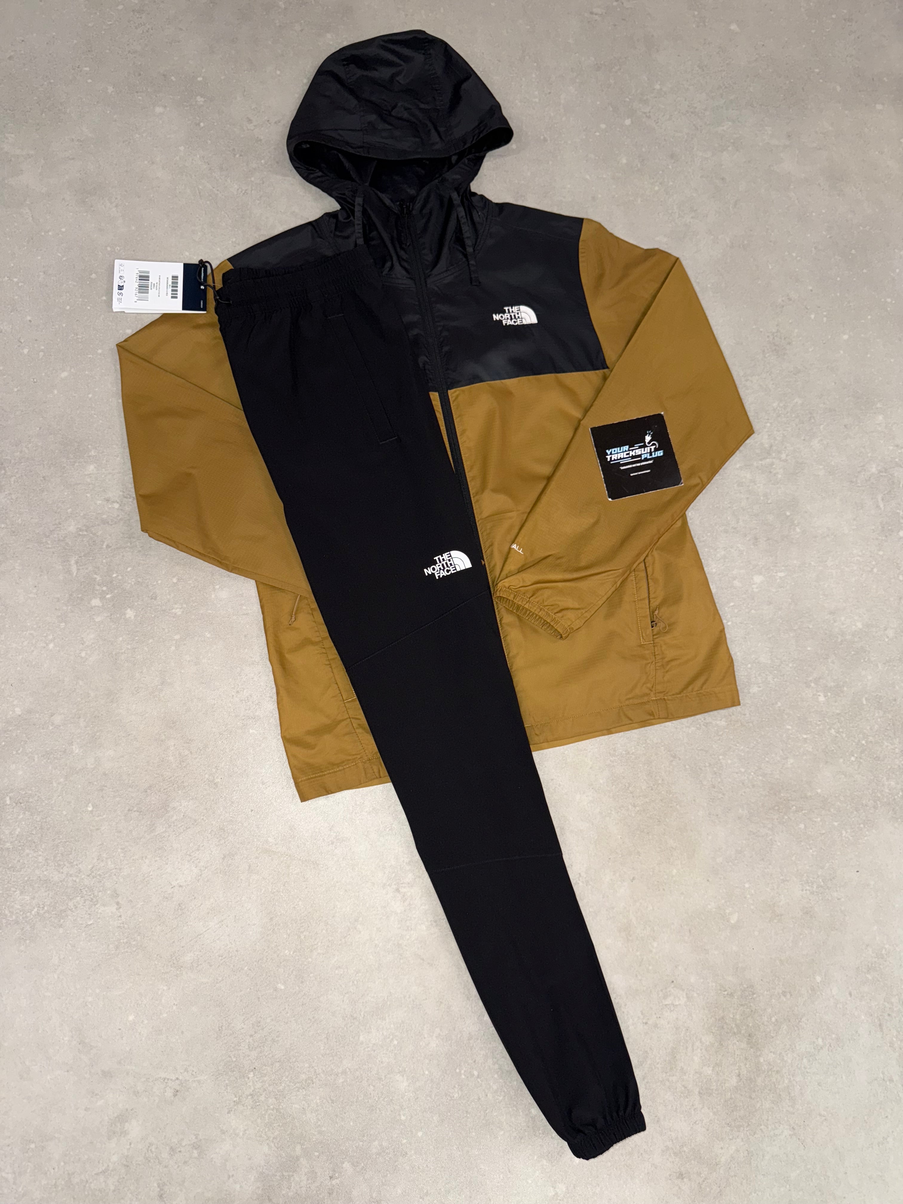 NORTH FACE TRACKSUIT // VERY EXCLUSIVE