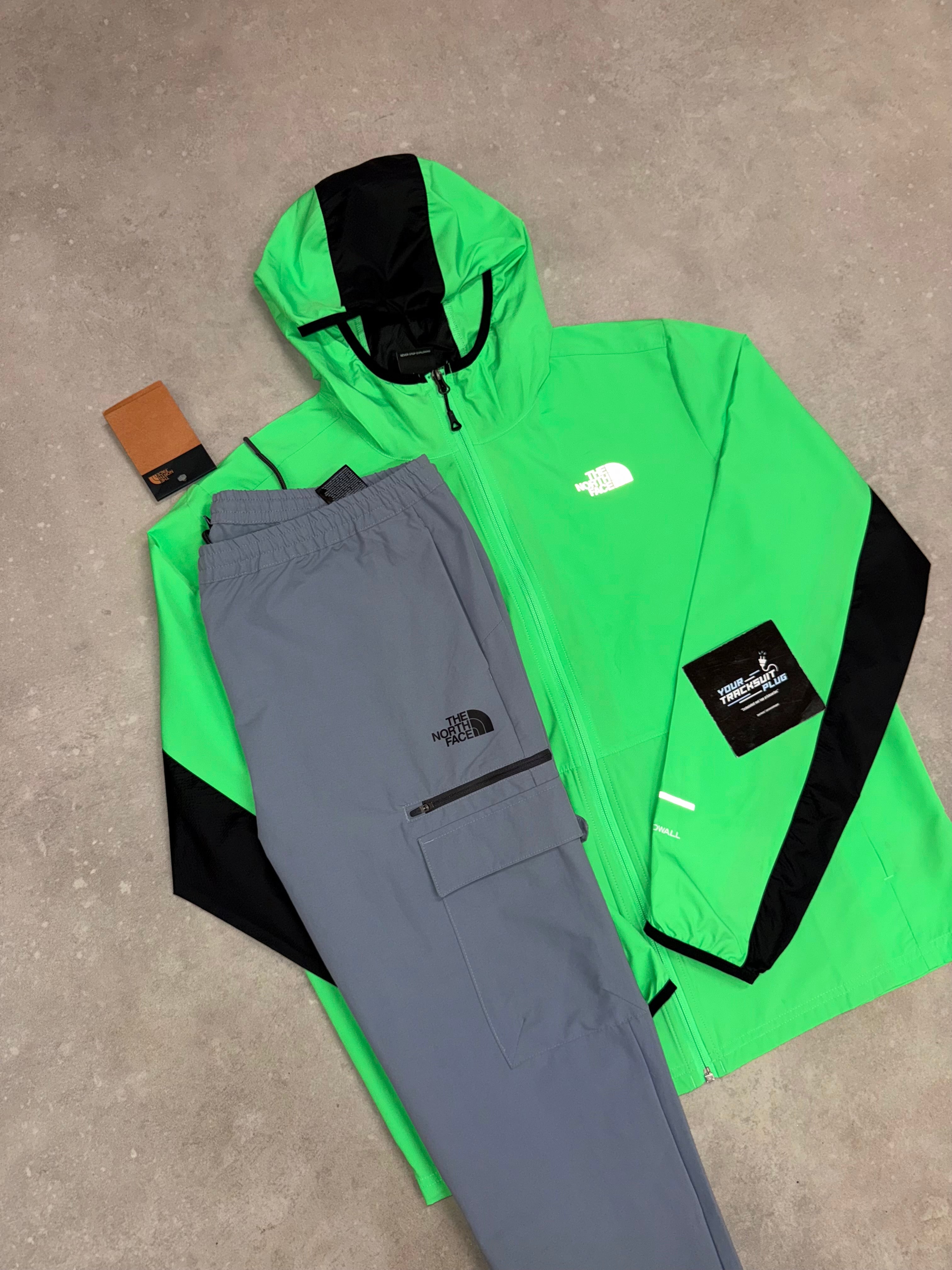 NORTH FACE TRACKSUIT // VERY EXCLUSIVE