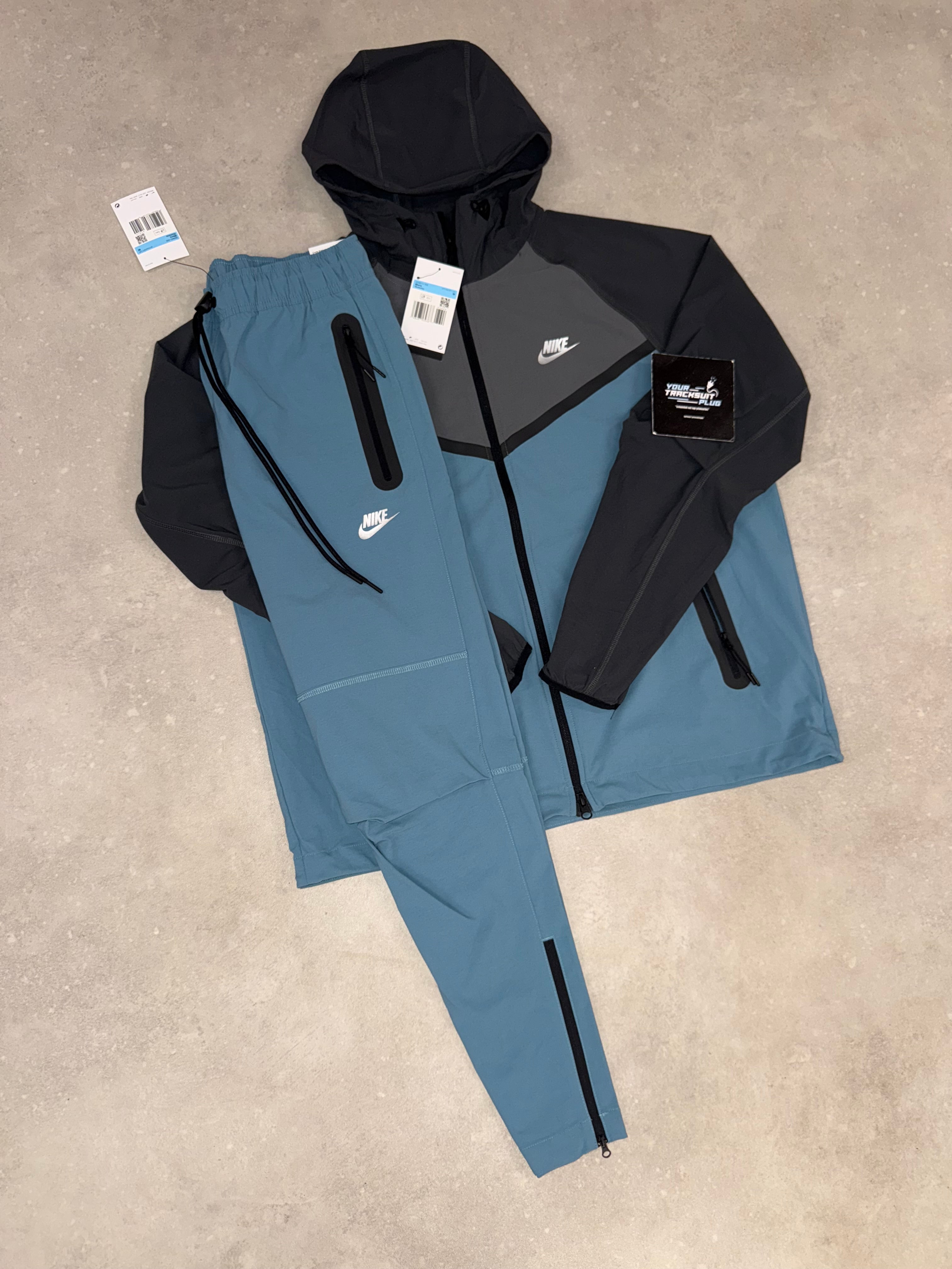 NIKE TECH FLEECE // THE LATEST