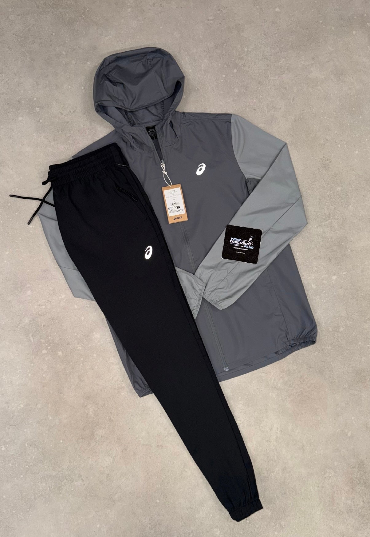 ASICS TRACKSUIT BLACK & GREY // THE LATEST