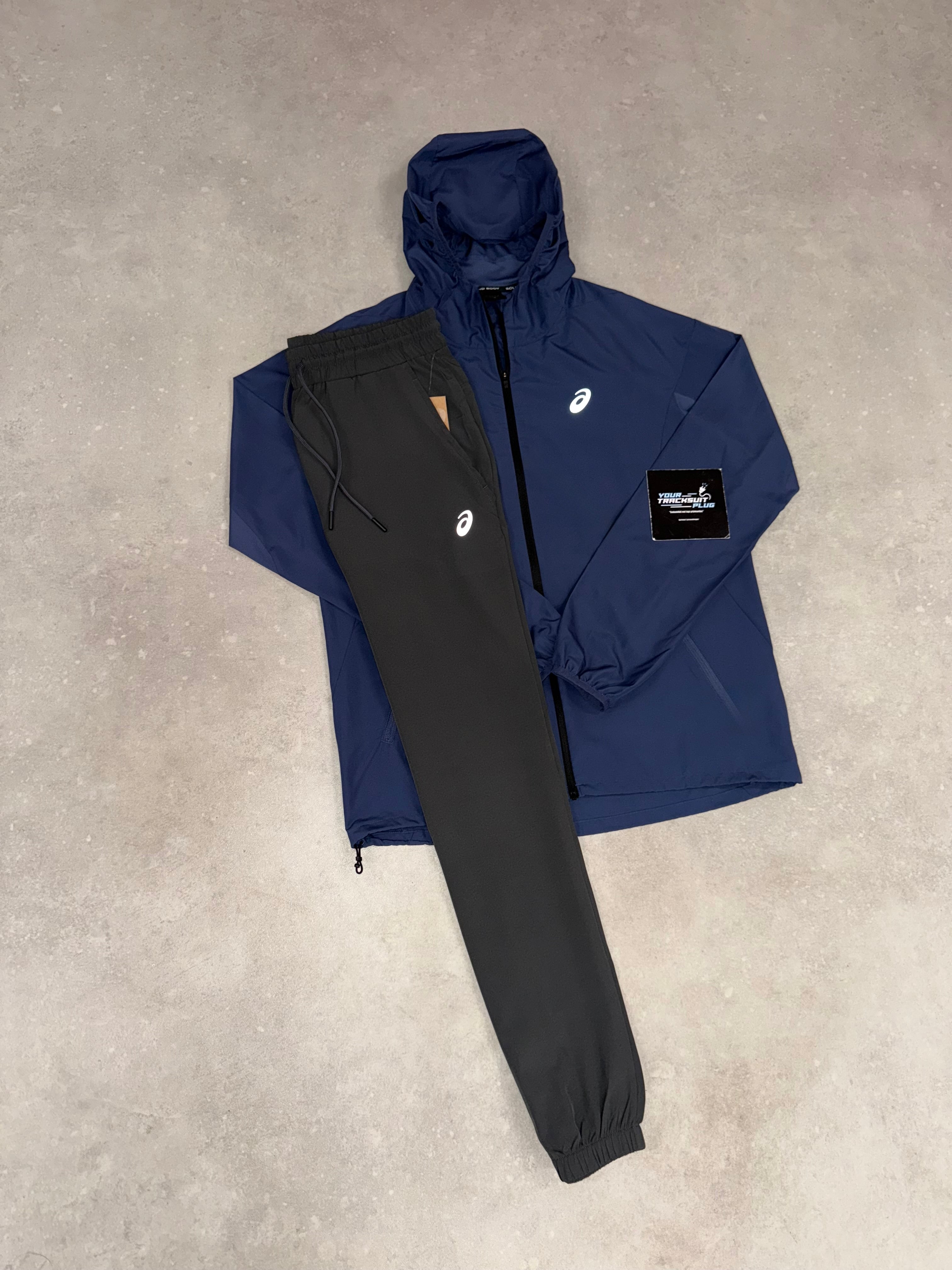 ASICS TRACKSUIT // VERY VERY EXCLUSIVE