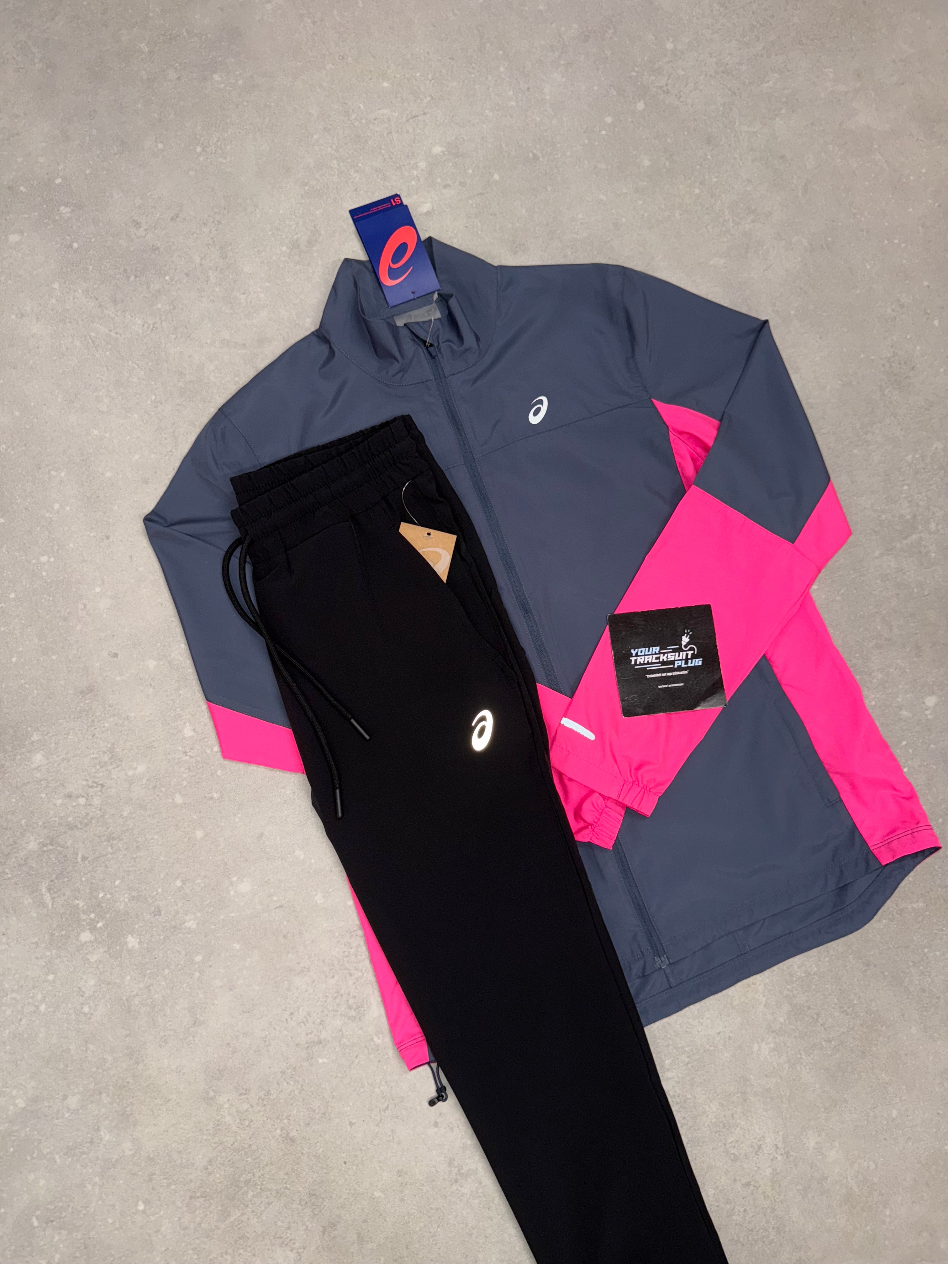ASICS TRACKSUIT // VERY EXCLUSIVE