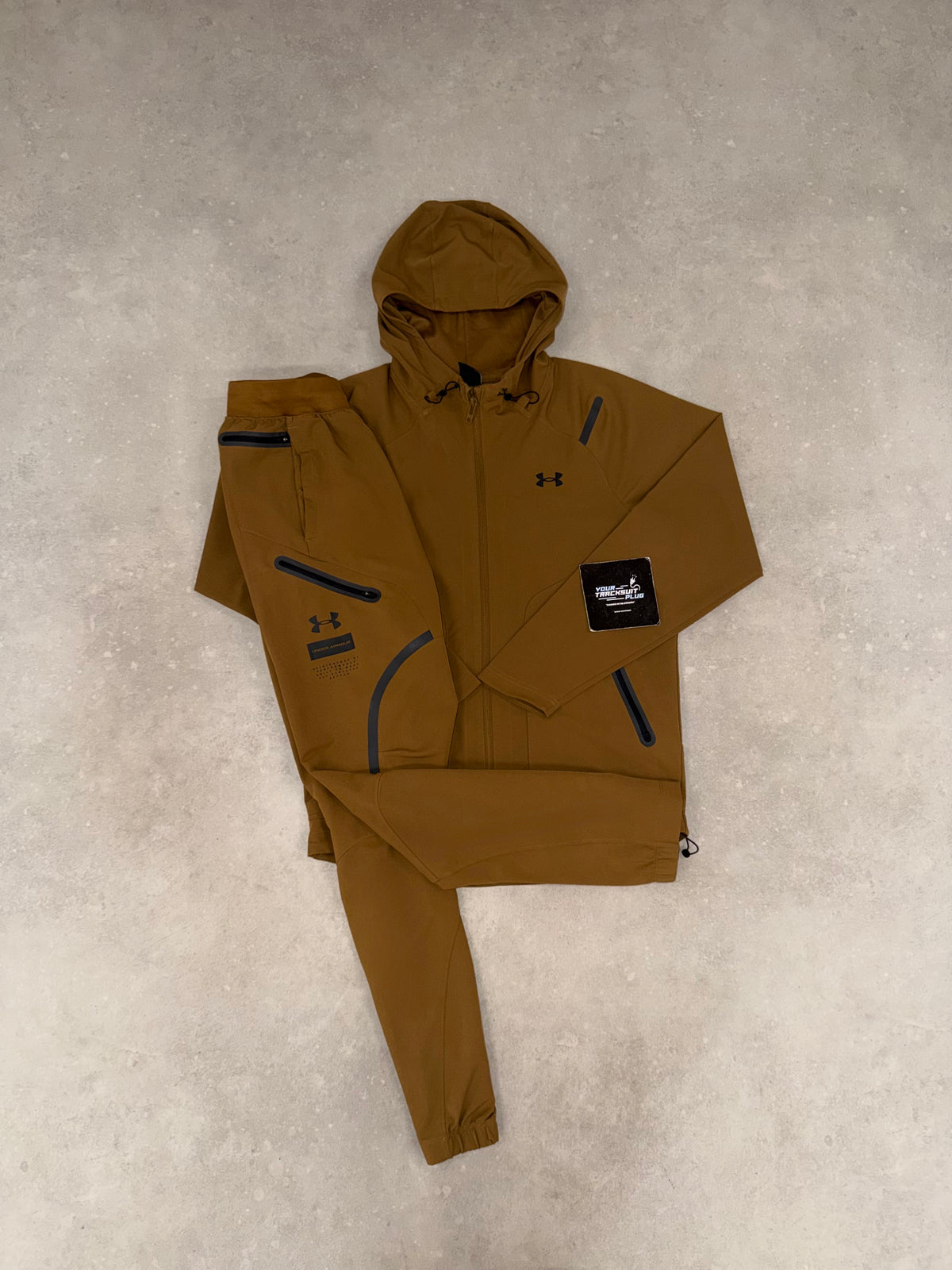 UNDER ARMOUR CARGO TRACKSUIT // LIMITED EDITION