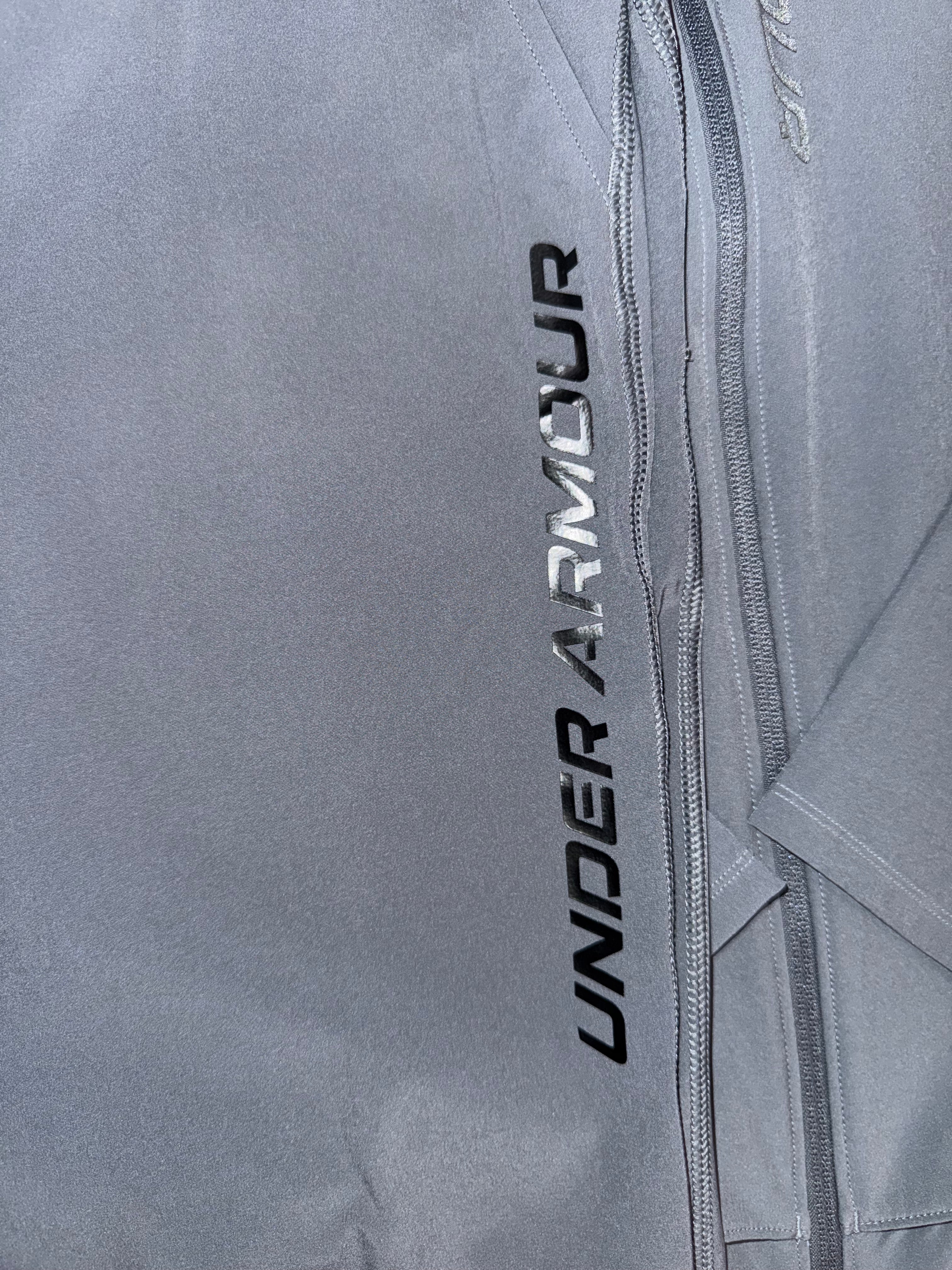 UNDER ARMOUR TRACKSUIT GREY