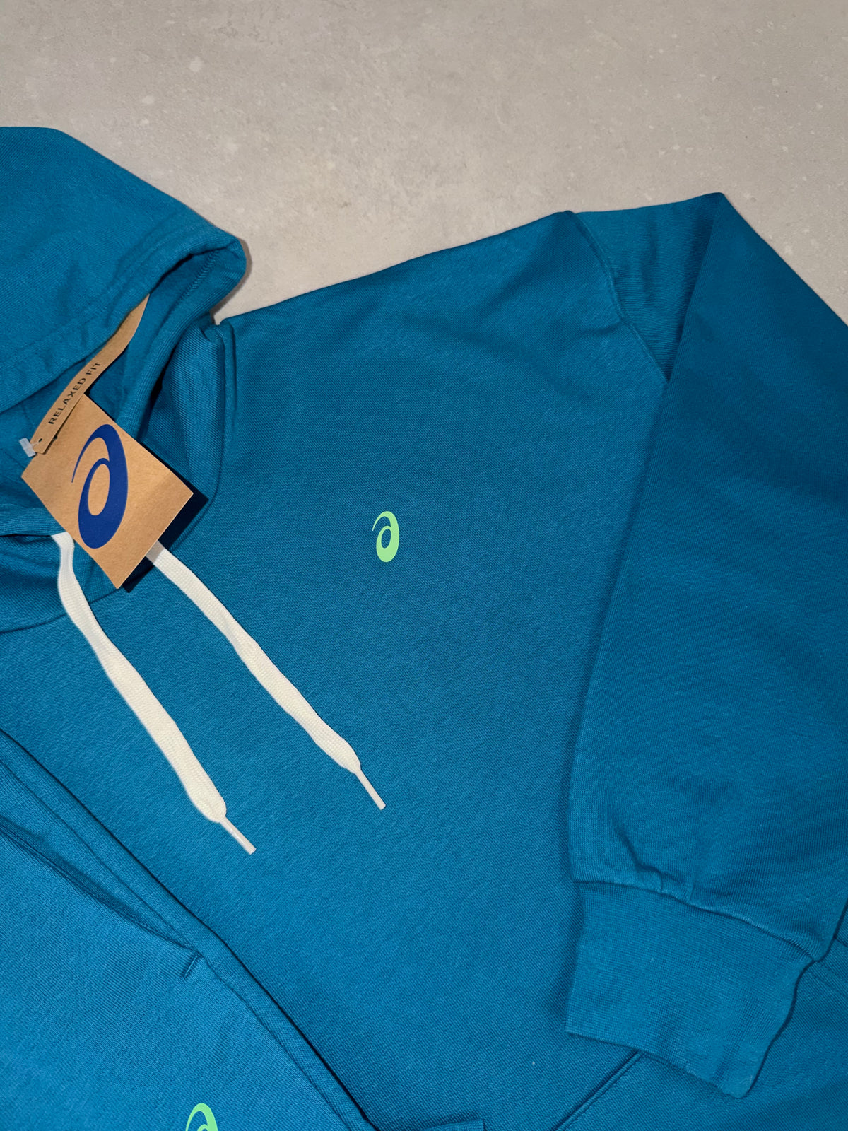 ASICS TRACKSUIT HOODY EDITION // THE LATEST