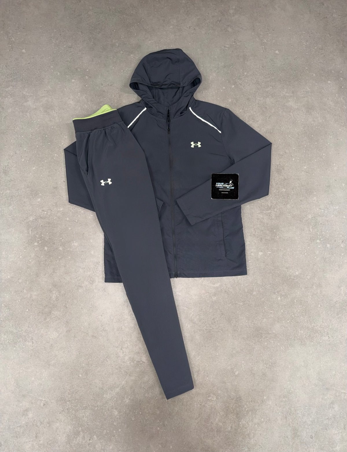 UNDER ARMOUR TRACKSUIT // LIMITED EDITION