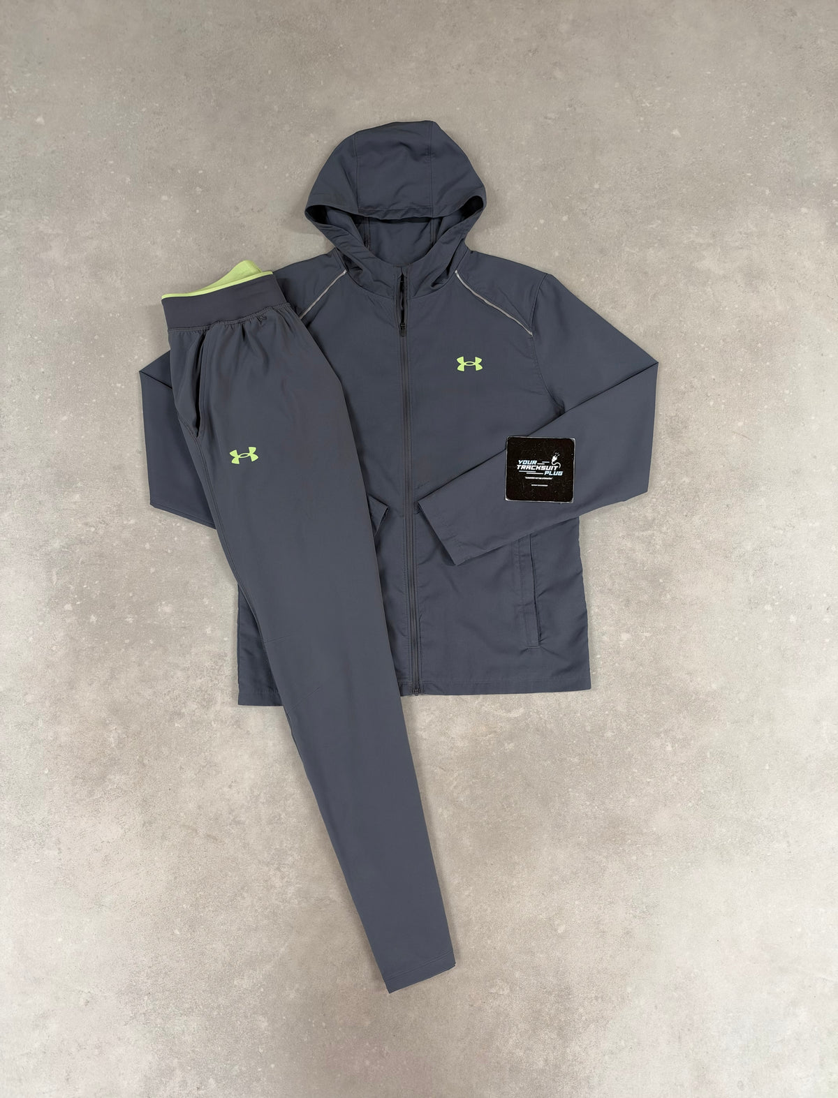 UNDER ARMOUR TRACKSUIT // LIMITED EDITION